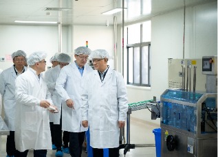 國機集團黨委副書記、總經理羅乾宜調研樂珠制藥